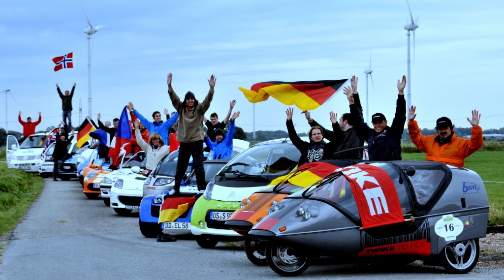 Freude über den Sieg bei der WAVE 2012. Let's TWIKE!