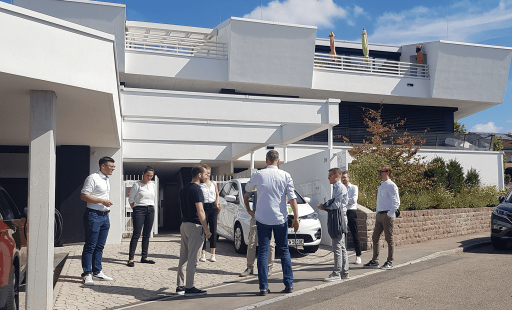 Smart Living Weinstadt Gebäude - Besichtigung im Rahmen der SmartGrids BW Bloggertour 2022
